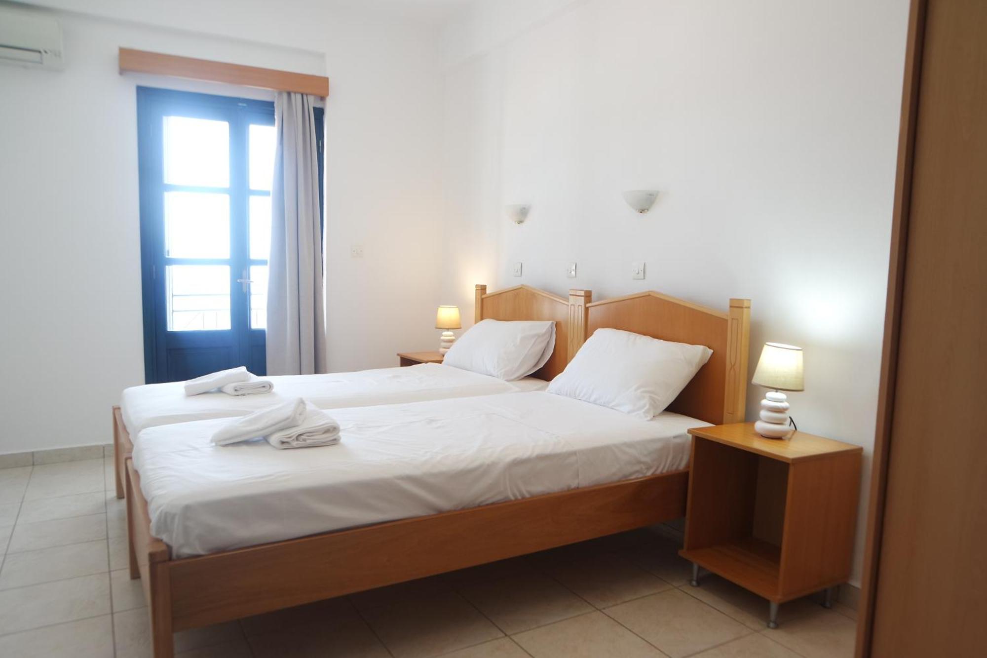 Sea View Studios Амупи Экстерьер фото